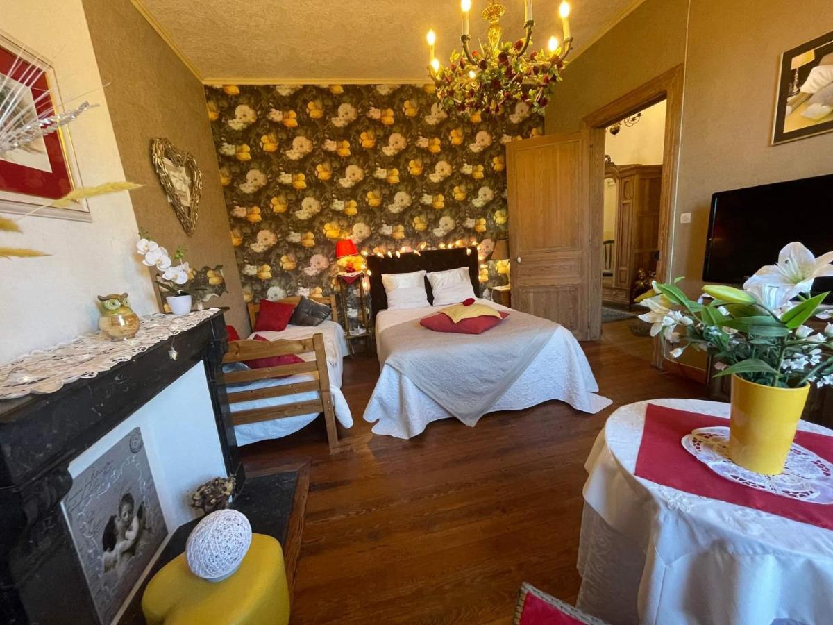 Le Petit Chateau Saint-Michel  Habitación foto